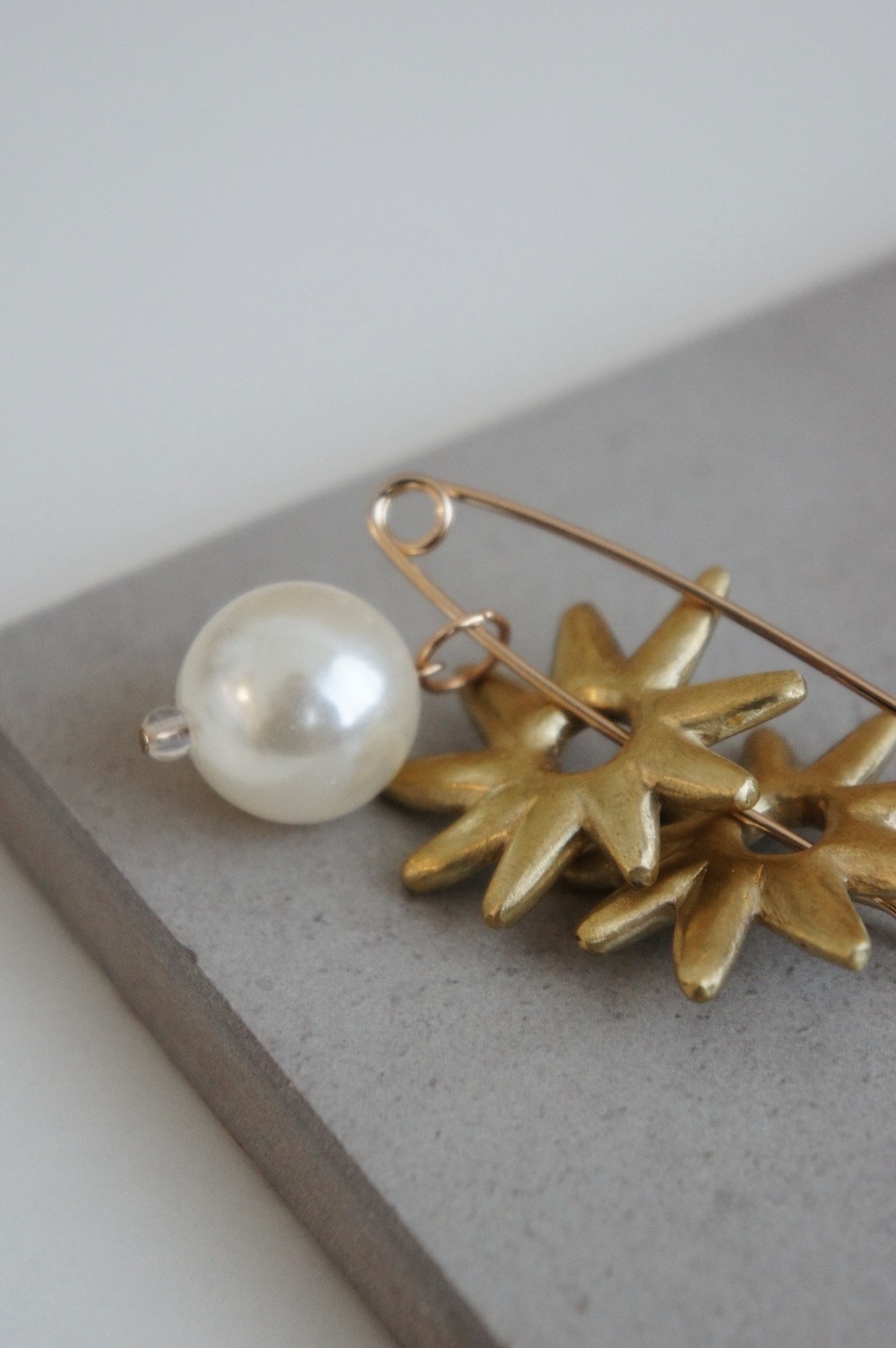 Brooch 06 (PO30Sep)